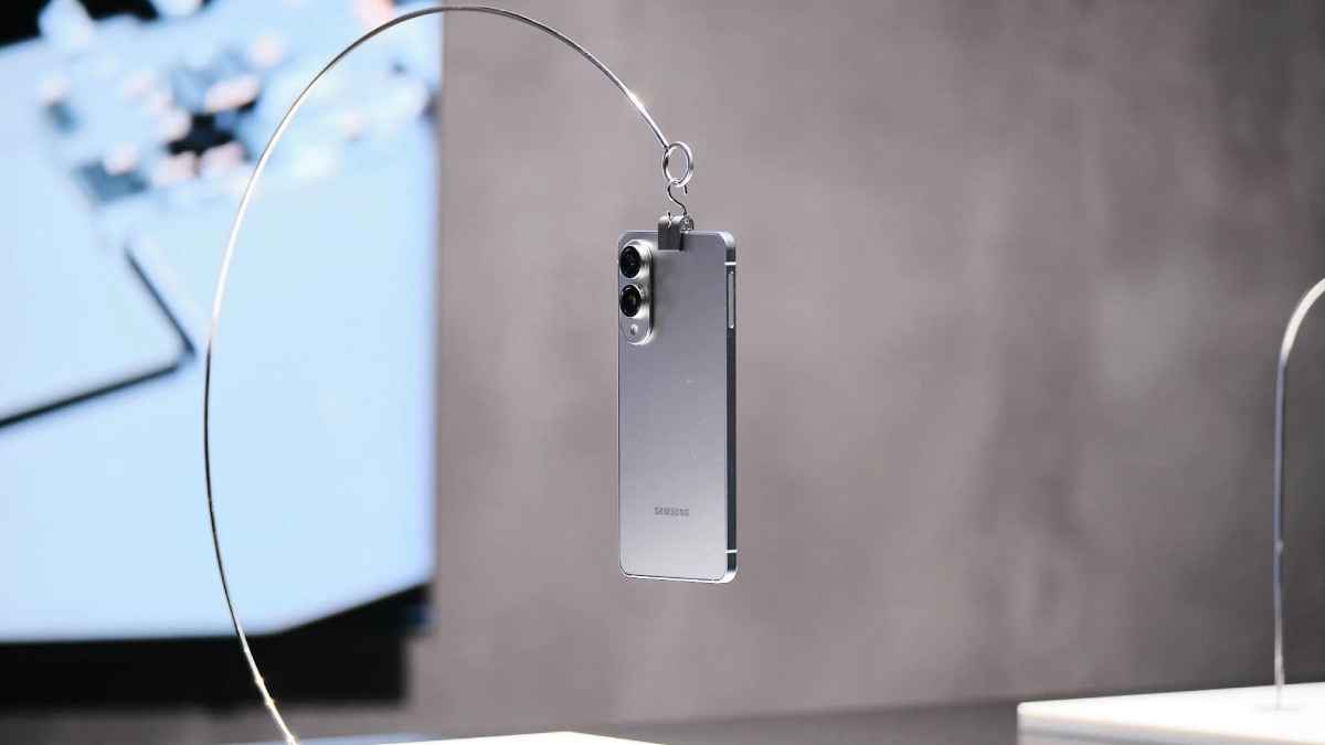 Samsung Galaxy S25 Edge की लॉन्च डेट आई सामने, इस दिन से बिक्री होगी शुरू, मिलेंगे तगड़े फीचर्स