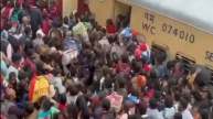 Satna Railway Atation Huge Crowd Video Viral