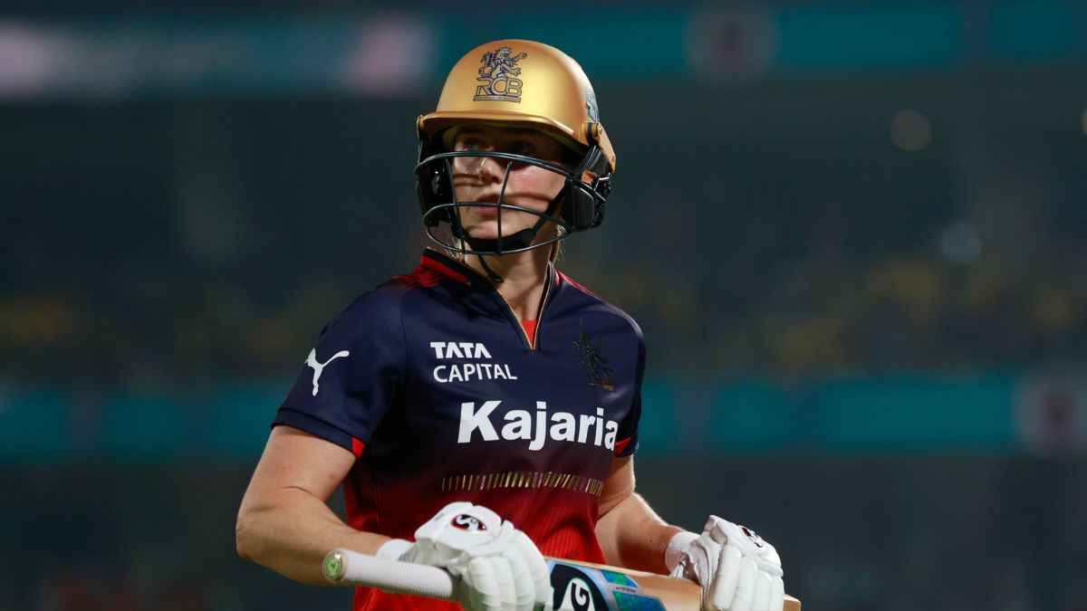 WPL के इतिहास में Ellyse Perry के साथ पहली बार हुआ ऐसा, एश्ले गार्डनर ने कर दिया कमाल