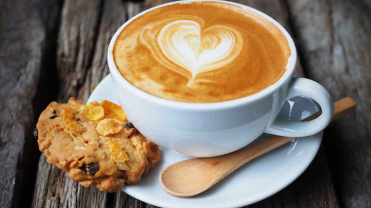Health Tips: कैफीन के लत को कम करने के लिए अपनाएं ये 3 तरीके! मिलेंगे कई फायदे