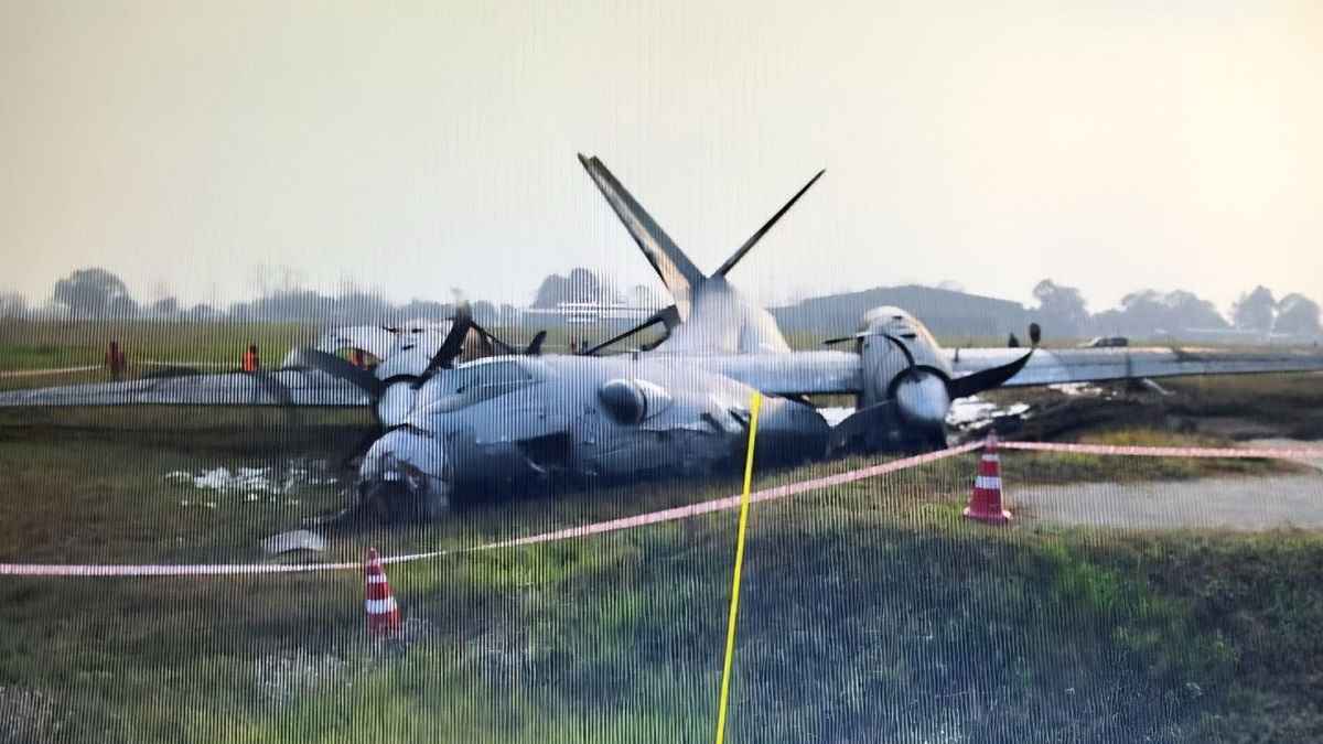 AN-32 transport aircraft crash