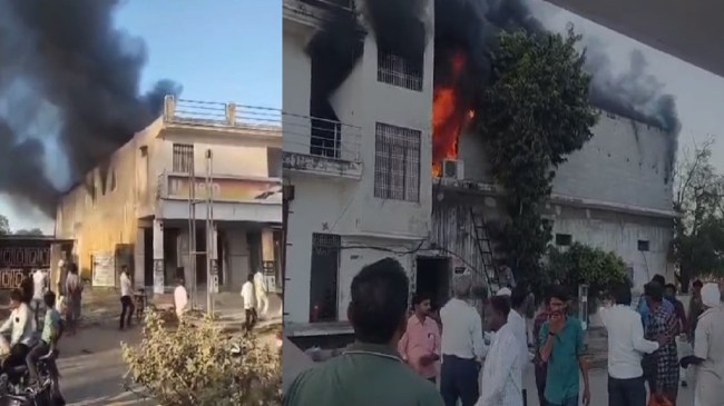 Bike Showroom Caught Fire Bike Showroom Caught Fire