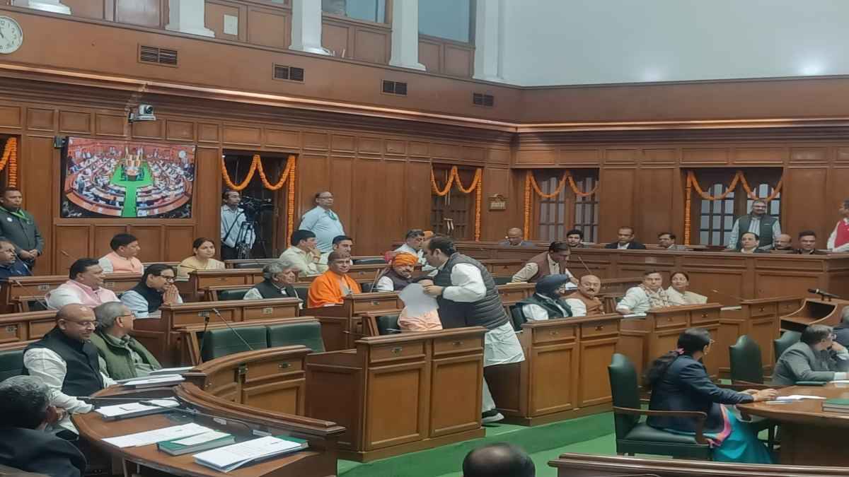 दिल्ली विधानसभा में विधायकों को मिलेगी ट्रेनिंग, स्पीकर ओम बिरला करेंगे ओरिएंटेशन कार्यक्रम की शुरुआत