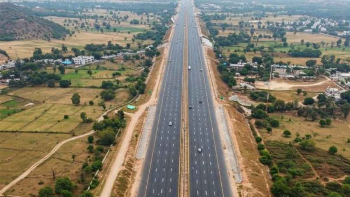 रोज नोएडा आने वाले 1 लाख लोगों को होगा फायदा, बनेगा यूपी के दो शहरों को जोड़ने वाला एक्सप्रेसवे