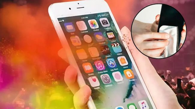 How to remove Holi color from your smartphone