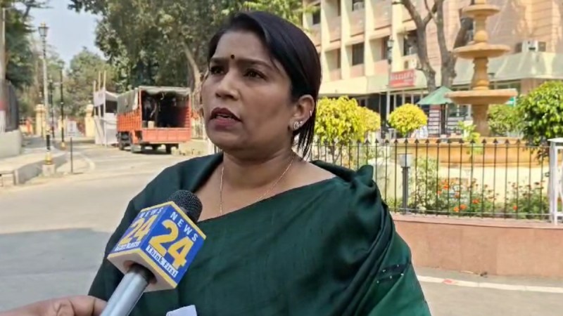 JDU MLC Reena Devi Cry
