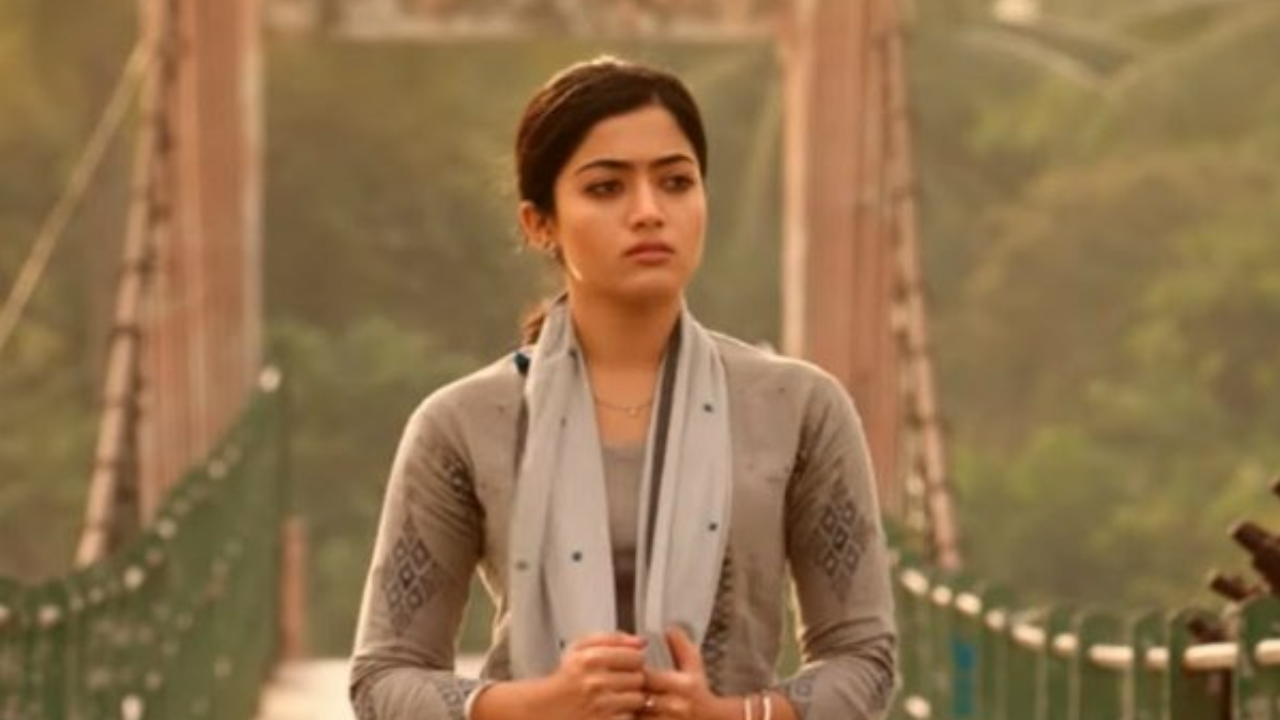 Rashmika Mandana ने नहीं ठुकराया बेंगलुरु फिल्म फेस्टिवल का न्योता, करीबी सूत्र ने खबरों को बताया झूठा