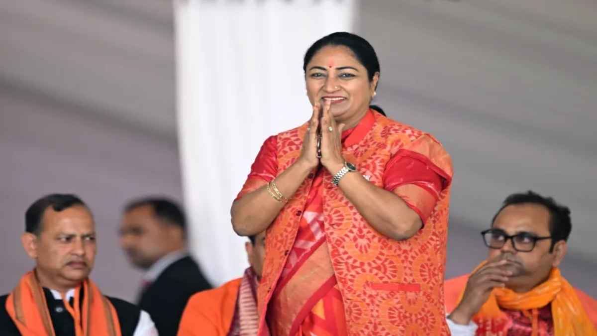 'AAP के पार्षद खुद हमारे साथ..' कम उम्र में CM बनने पर क्या बोलीं CM रेखा गुप्ता?