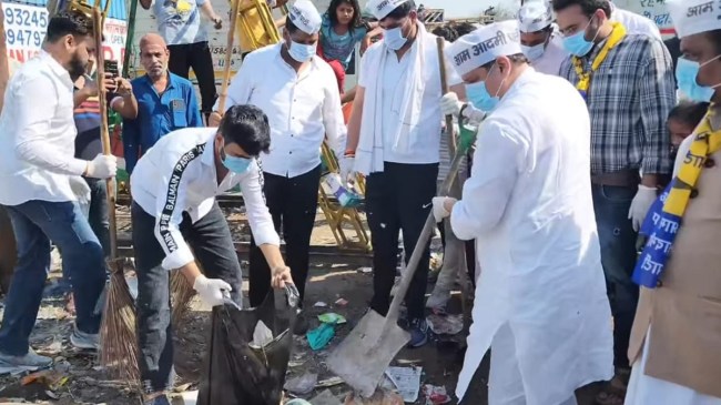 Sanjay Singh Sanjay Singh