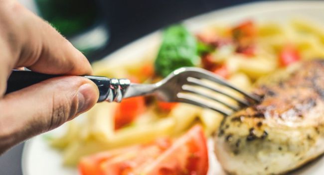 लेट नाइट ईटिंग है खतरनाक!