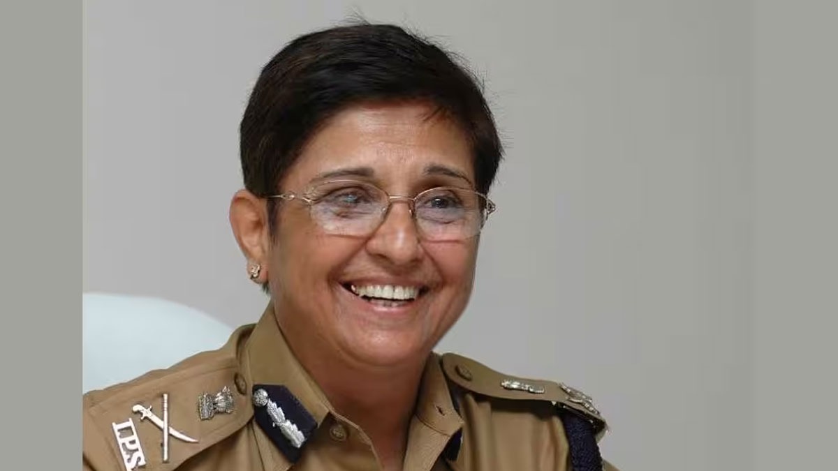 women officers women officers-1-2