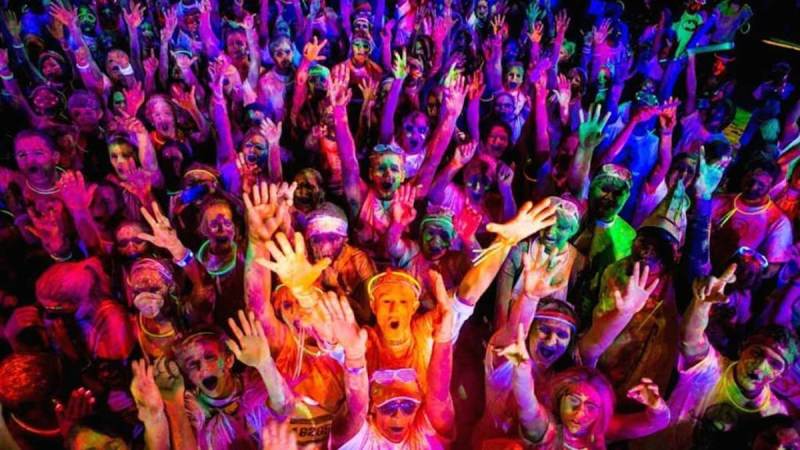 Holi themeHoli theme-1-2-3-4-5-6-7