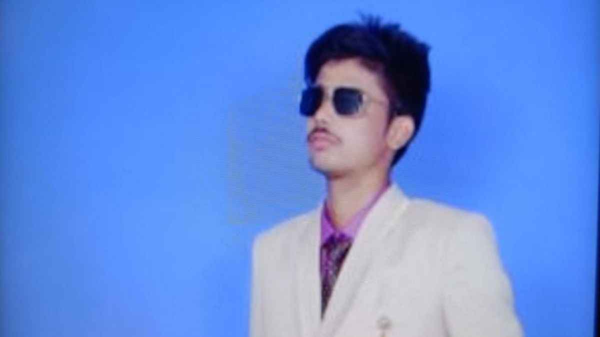 Vaishali News: युवक ने सुहागरात के दिन कर लिया सुसाइड, इस बात से नहीं था खुश