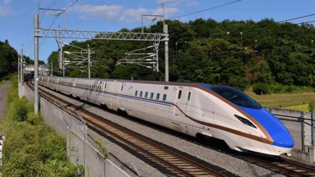 Ahmedabad-Mumbai Trains route