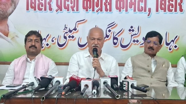 Congress leader Shakeel Ahmed Khan