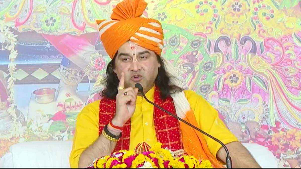 'इसने कई कथित सनातनियों के असली चेहरे उजागर किए' वक्फ बोर्ड संशोधन पर बोले देवकीननंद ठाकुर
