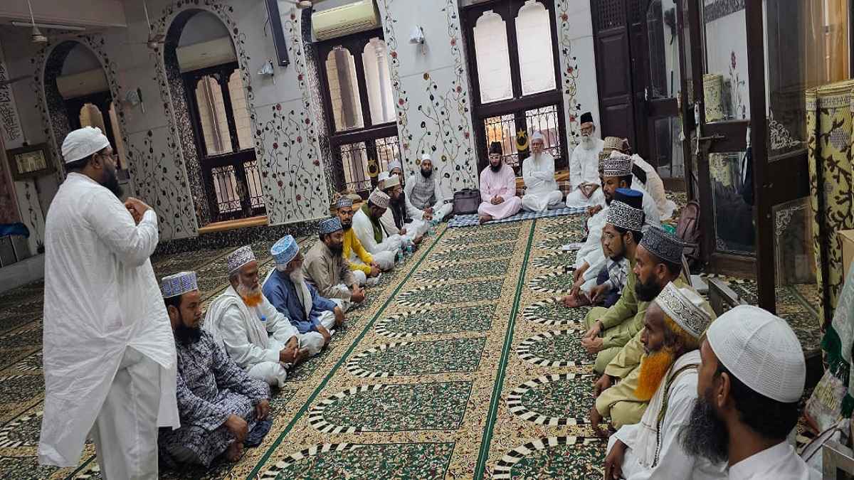 Emergency meeting of Ulema and Imams in Mumbai