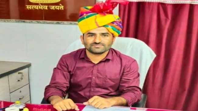 Fatehgarh SDM Hanuman Ram