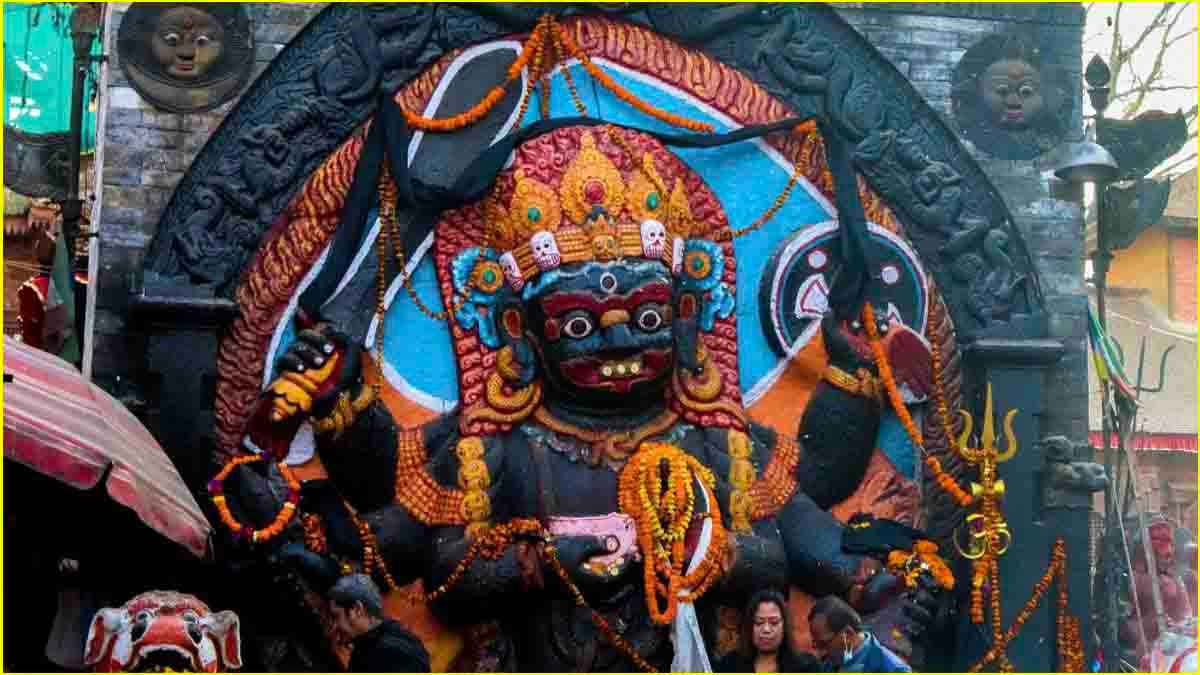 काल भैरव को प्रसन्न करते हैं ये 7 काम, हर समस्या का होता है समाधान!