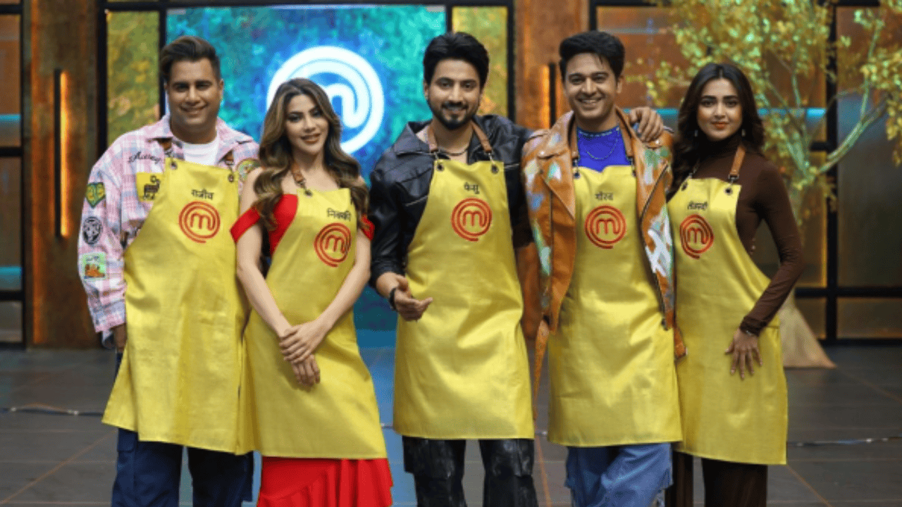 Tejasswi की 'डोसा बैंबलूनी' से Gaurav की 'हनी कॉम्ब पैल्वोवा' तक, ये हैं Celebrity Masterchef की 5 बेस्ट डिशेज