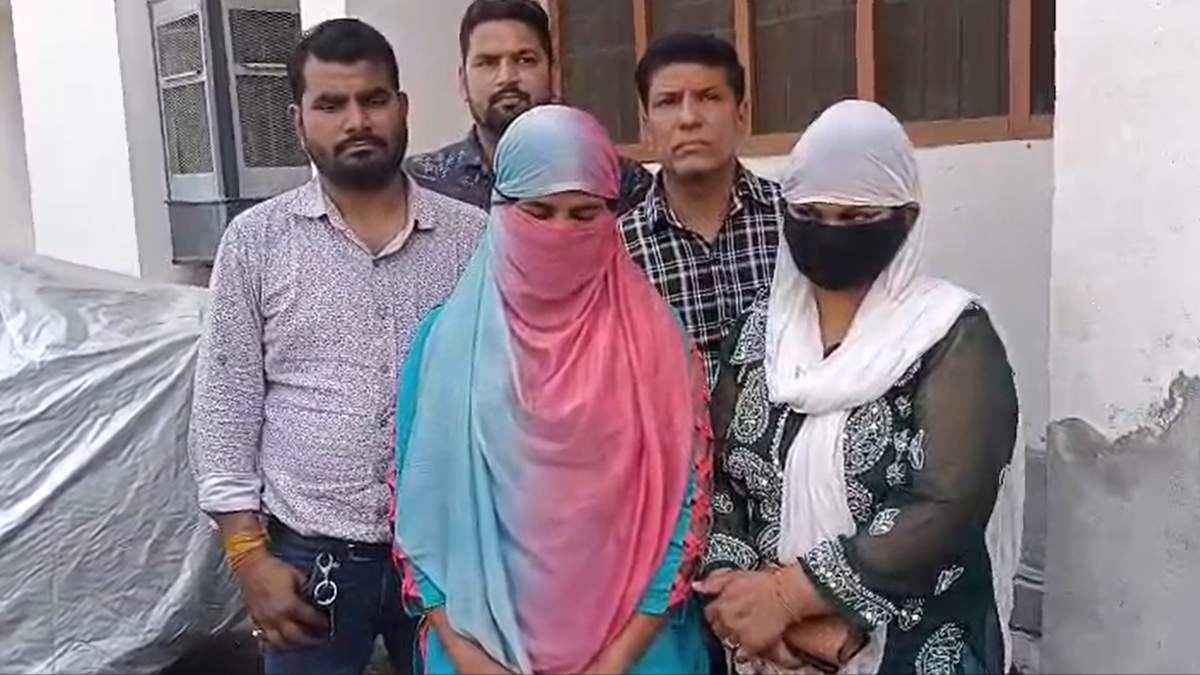 बाबर ने सोनू बनकर लड़की को फंसाया, वीडियो बनाया, मौलाना बुलाकर करा डाला धर्म परिवर्तन