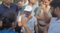 Protest for drinking water in Khandwa Madhya Pradesh