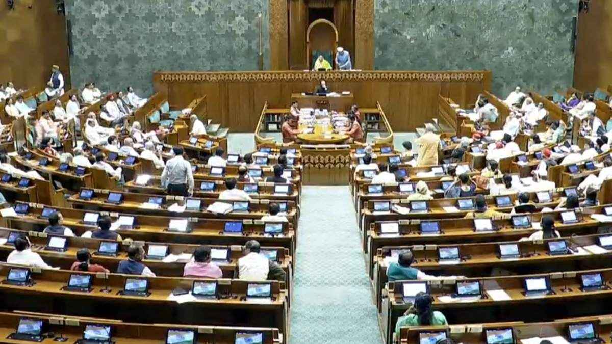 'तू हिंदू बनेगा न मुसलमान बनेगा..' वक्फ संशोधन बिल पर क्या बोले TMC सांसद कल्याण बनर्जी ?