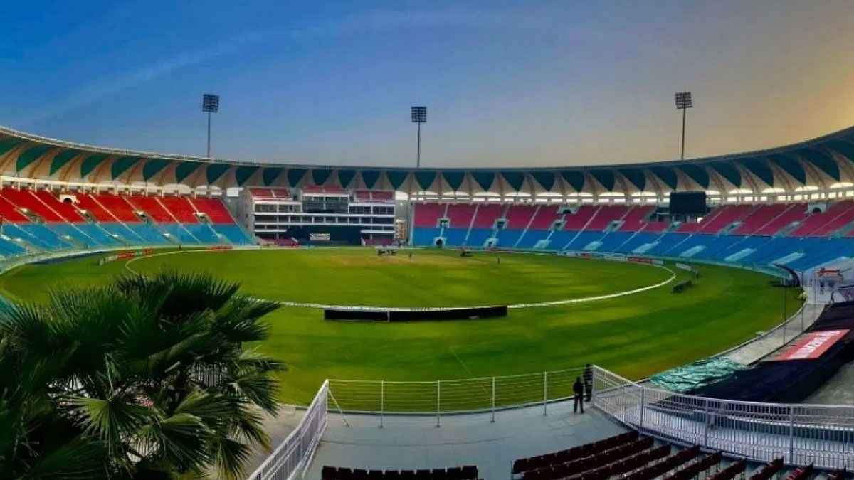 LSG vs MI Pitch Report: बल्लेबाज मचाएंगे हाहाकार या कहर बन टूटेंगे गेंदबाज, आंकड़ों के जरिए समझिए पिच का मिजाज