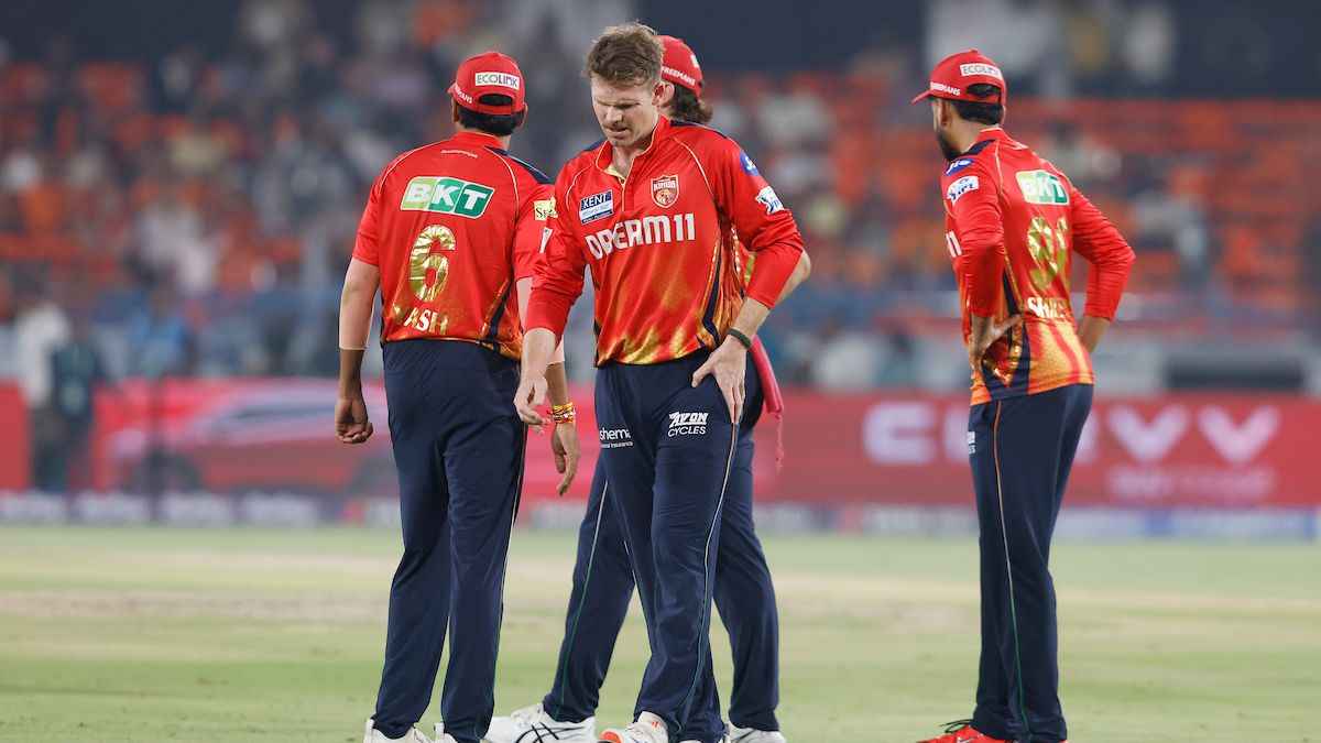 Punjab Kings को लगा जोर का झटका, IPL 2025 से बाहर होने की कगार पर स्टार गेंदबाज