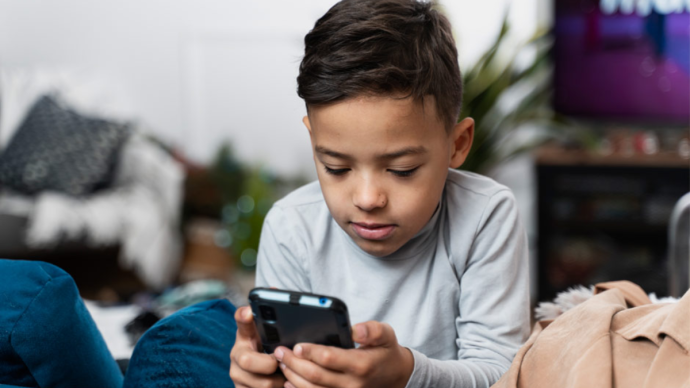 how to stop child phone addiction