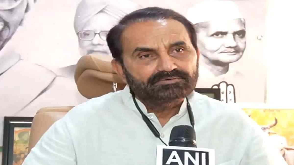 ujarat Congress President Shaktisinh Gohil