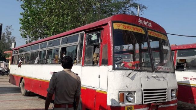 यूपीएसआरटीसी बस