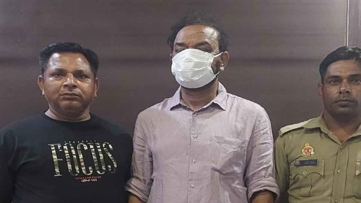 नोएडा में GST का प्रशासनिक अधिकारी गिरफ्तार, व्यापारी से रिश्वत लेते हुए दबोचा