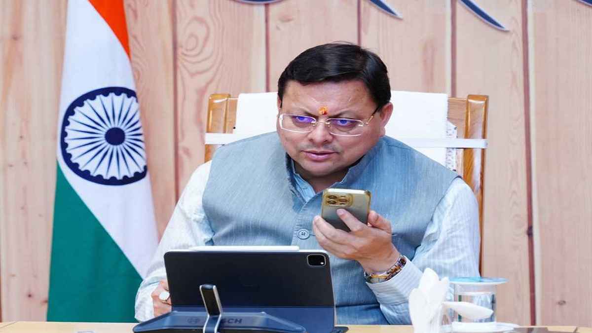 सीएम पुष्कर सिंह धामी ने फोन पर पूछा- आपका काम हुआ कि नहीं? शिकायतकर्ता ने दिया ये जवाब