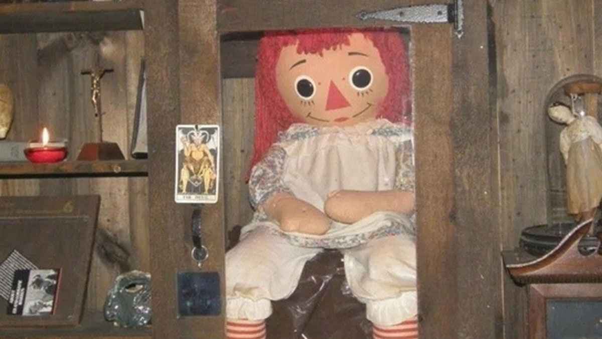 क्या गायब हो गई Annabelle? हॉन्टेड डॉल के मिसिंग होने का सच रिवील
