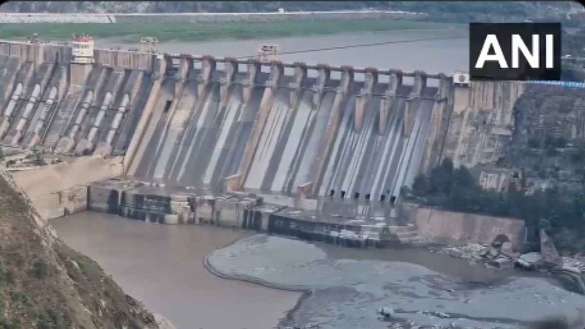 भारत ने पानी से तोड़ दी पाकिस्तान की कमर, चिनाब के बाद क्या अब झेलम से बरपेगा कहर?