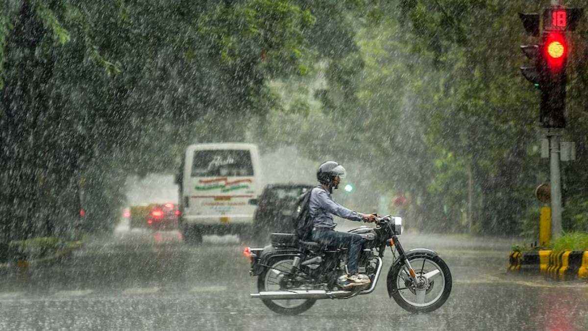 बिहार के 8 जिलों में बारिश और बिजली गिरने का अलर्ट; जानें कब बढ़ेगा तापमान