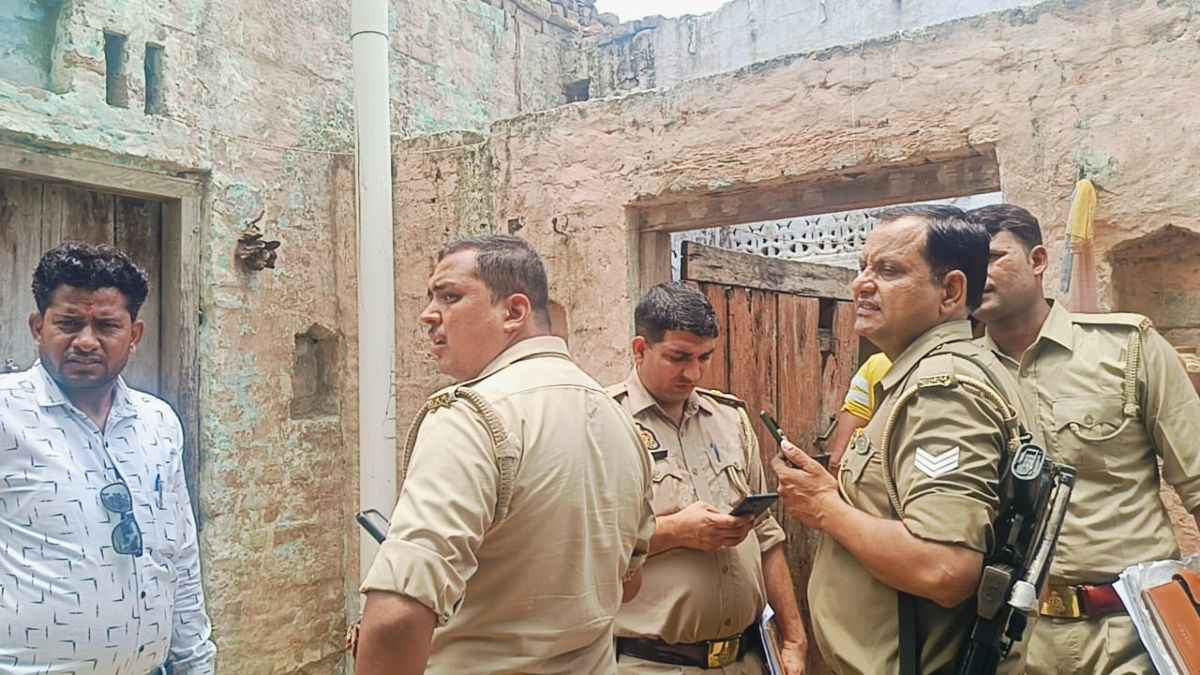 Bulandshahr News: रिश्तेदार के साथ फरार पत्नी के गम में पति ने आत्महत्या की, जांच में जुटी पुलिस