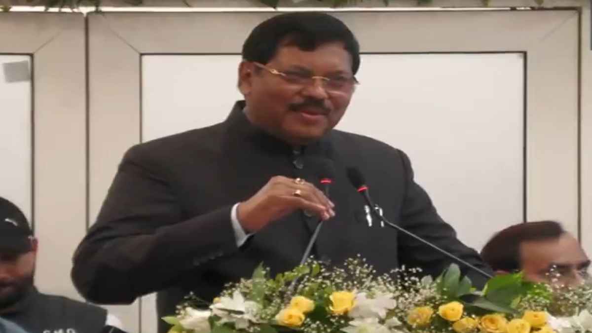 'इलाहाबाद की भूमि पावरफुल लोगों की है', CJI बीआर गवई ने की सीएम योगी की तारीफ