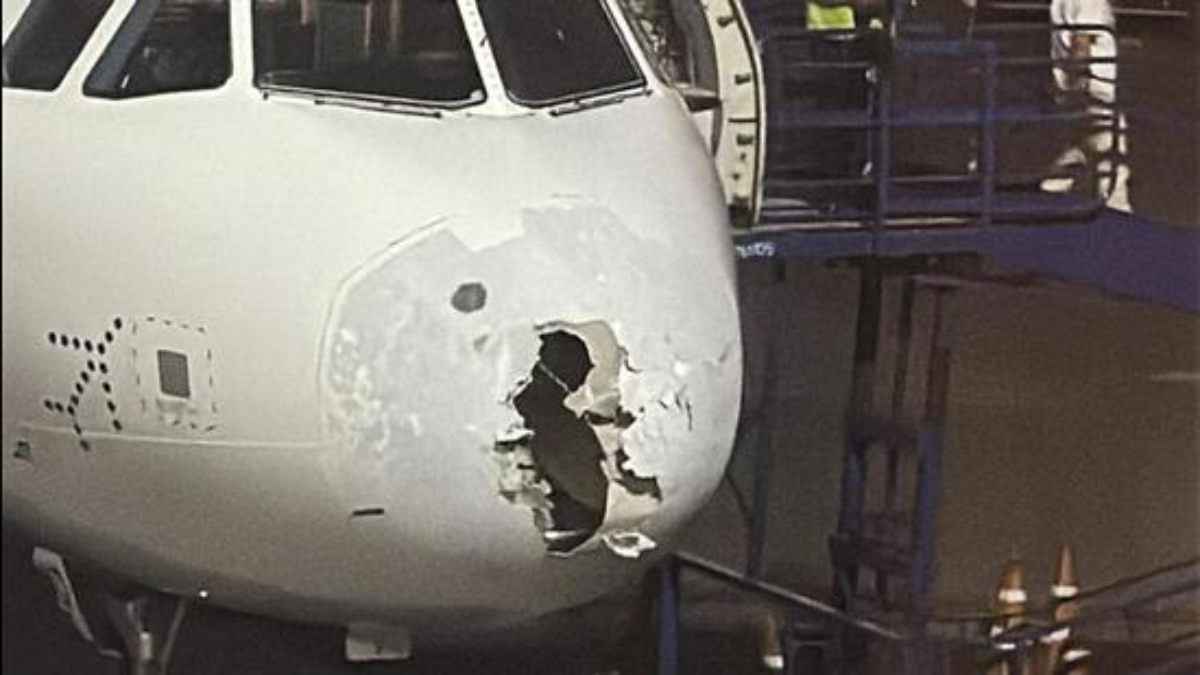 DGCA action IndiGo pilots grounded