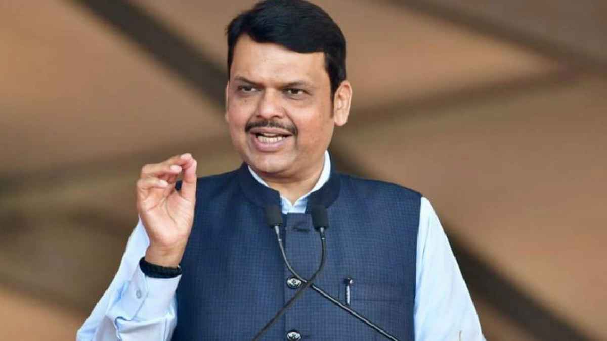 राहुल गांधी के ‘लोकतंत्र खतरे में है’ लेख पर फडणवीस का तीखा जवाब; 'जनादेश का अपमान बंद करें'