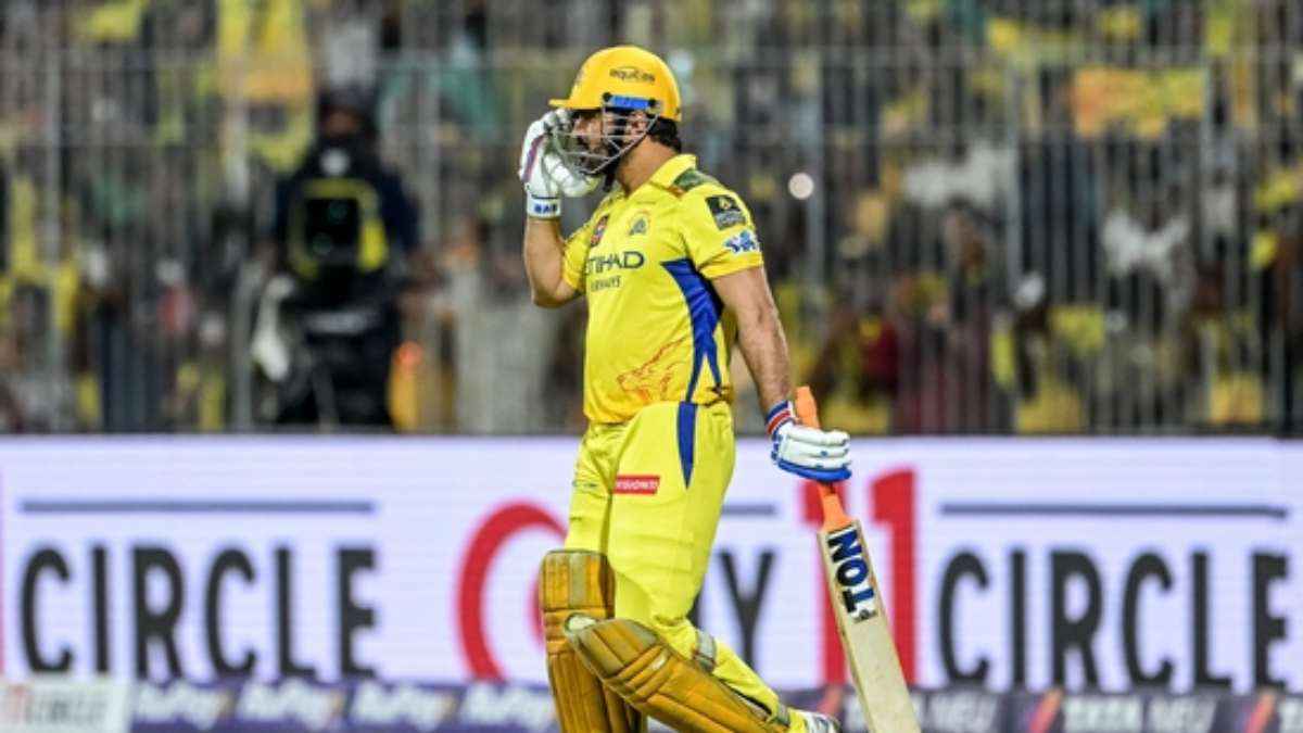 CSK vs RCB: 1 छक्का जड़ते ही इतिहास रच देंगे एमएस धोनी, बन जाएंगे ऐसा करने वाले पहले भारतीय