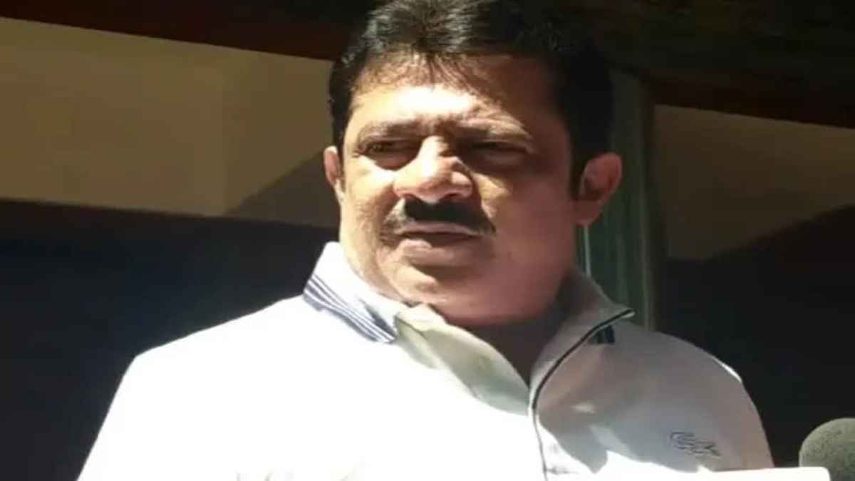 'फिदायीन बनकर पाकिस्तान जाऊंगा...', कर्नाटक के मंत्री की पीएम मोदी और शाह से अपील, बयान वायरल