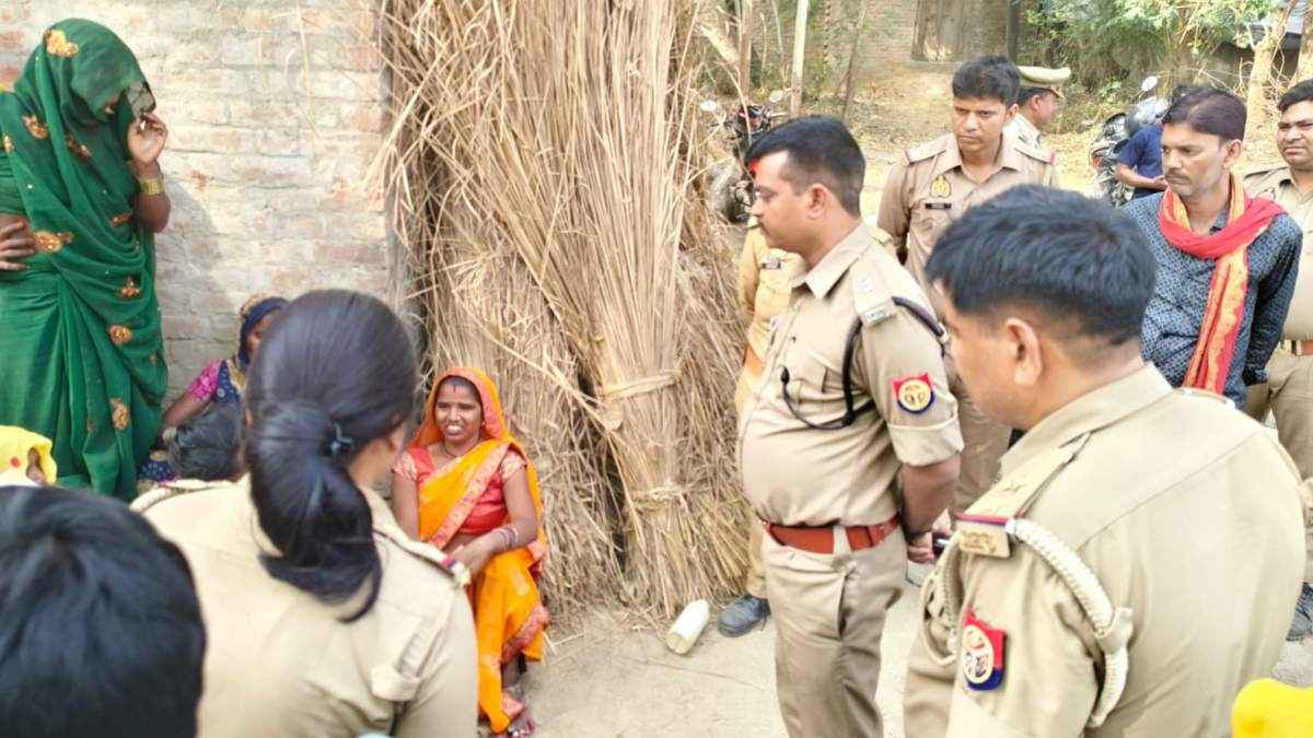 Kaushambi Police