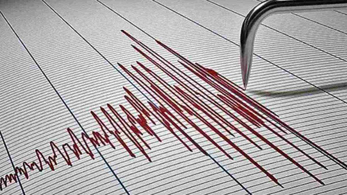 नेपाल में आधी रात कांपी धरती, फिर आया 4.3 तीव्रता का भूकंप