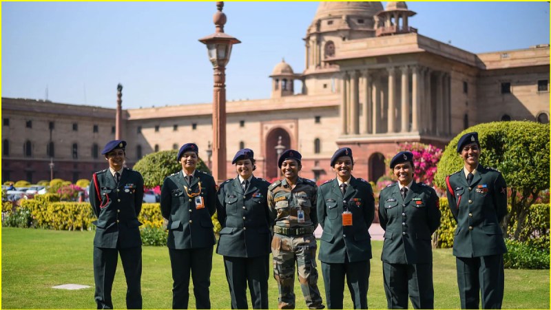 Women Army Officers