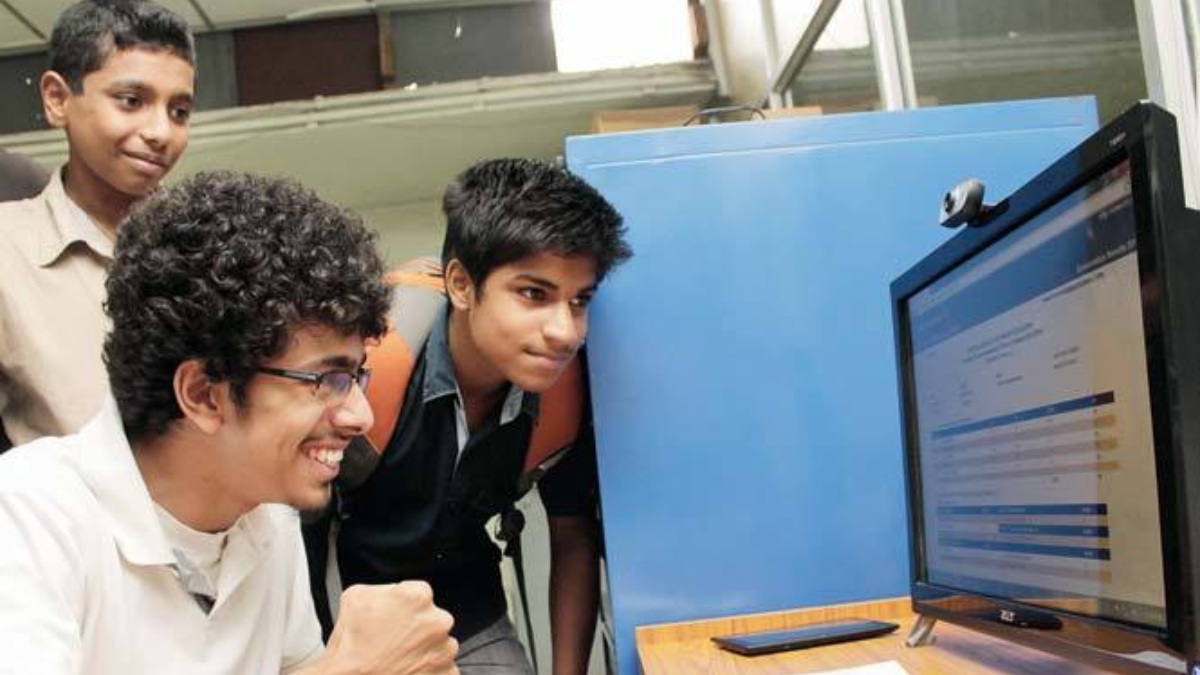 CBSE 10th-12th Result 2025: डिजीलॉकर एक्सेस कोड हुआ जारी, जानिए कैसे डाउनलोड कर पाएंगे मार्कशीट
