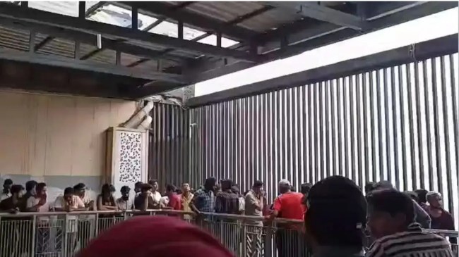 गौर सिटी सेंटर में बड़ा हादसा Greater Noida West, Gaur City, ग्रेटर नोएडा न्यूज, गौर सिटी, ग्रेटर नोएडा वेस्ट