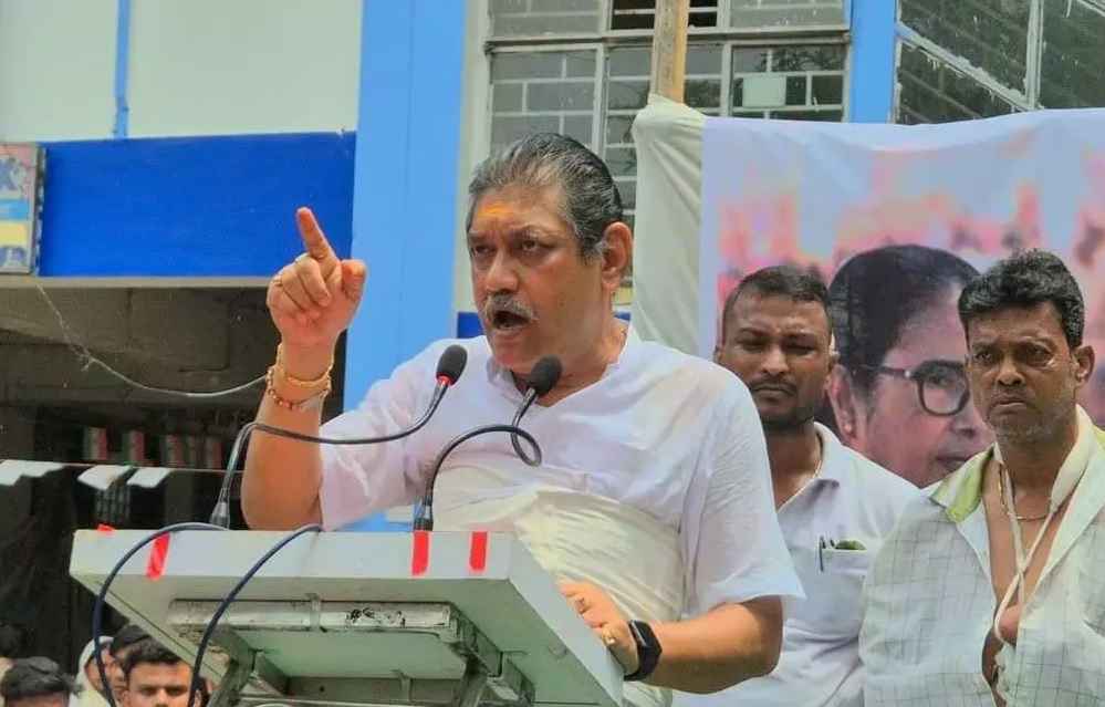 TMC विधायक नरेंद्रनाथ चक्रवर्ती पर हर थाने में दर्ज हुई FIR, ऑपरेशन सिंदूर पर दिया था विवादित बयान