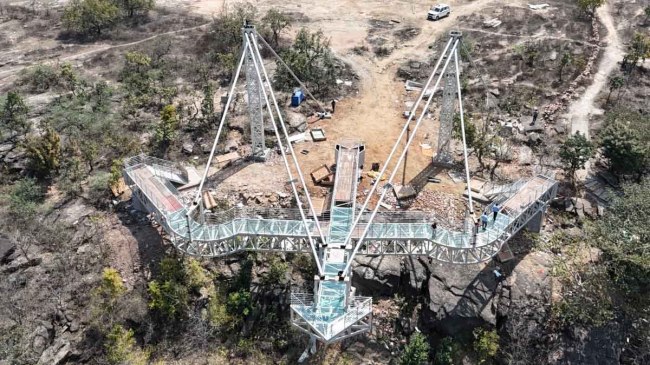 Glass bridge-1-2-3-4-5-6-7